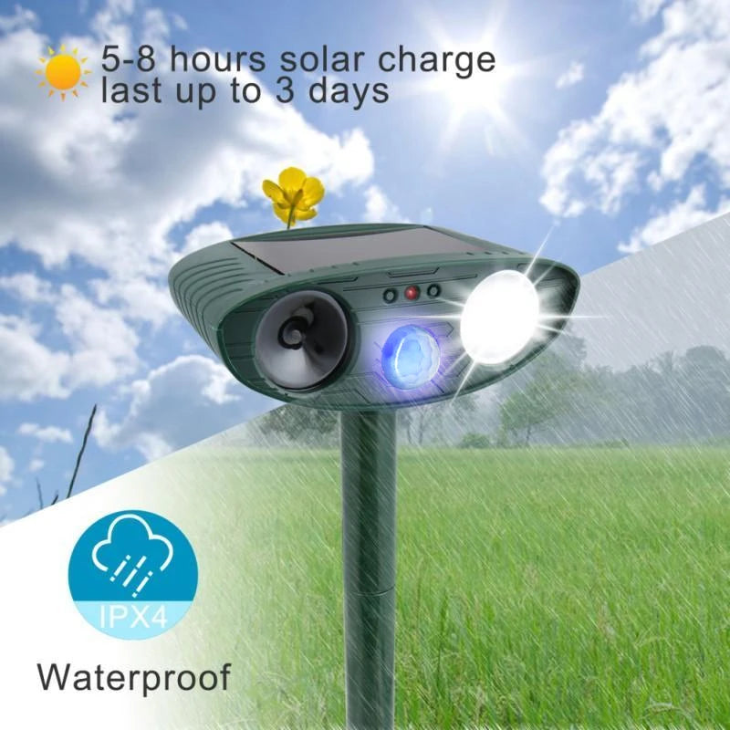 Solar Deer Repeller with Motion-Activated Ultrasonic Pulse and Flashing Light, 4-Pack Zanny Home