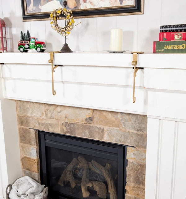 Mantel Stocking Hanger with Cantilever Clamp and Adjustable Rod, Rubber Pads Zanny Home